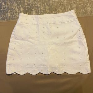 White skirt with shorts size 8